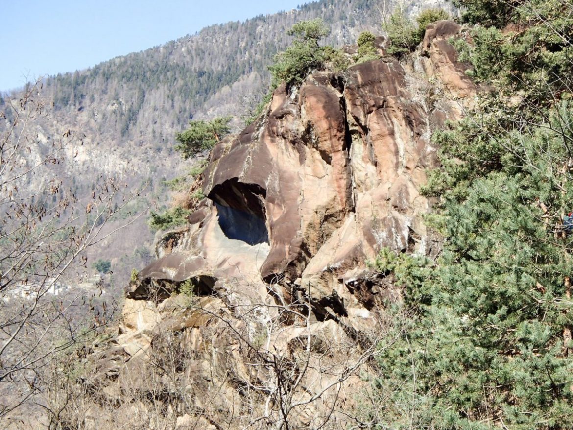 060 – 2019 – LA PIETRA OLLARE IN VAL BREGAGLIA: da PROSTO a CHIAVENNA (SO)